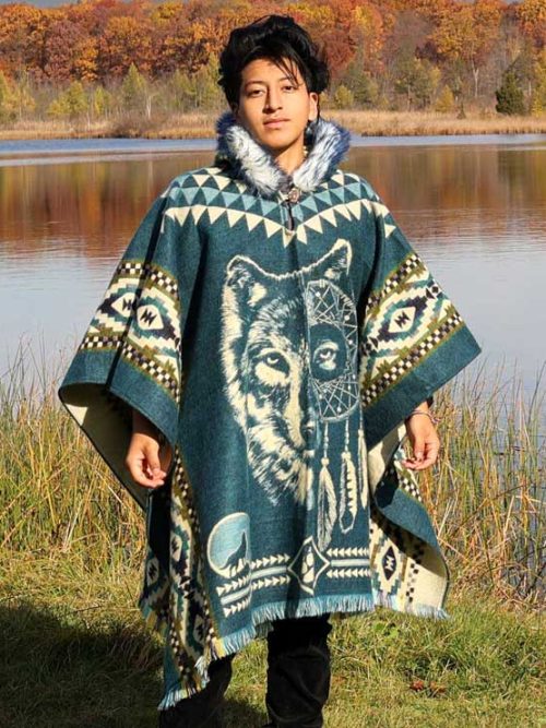 Poncho wolf feather Ch